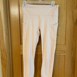 Fabletics PureLuxe Women’s Peach Capri Leggings M